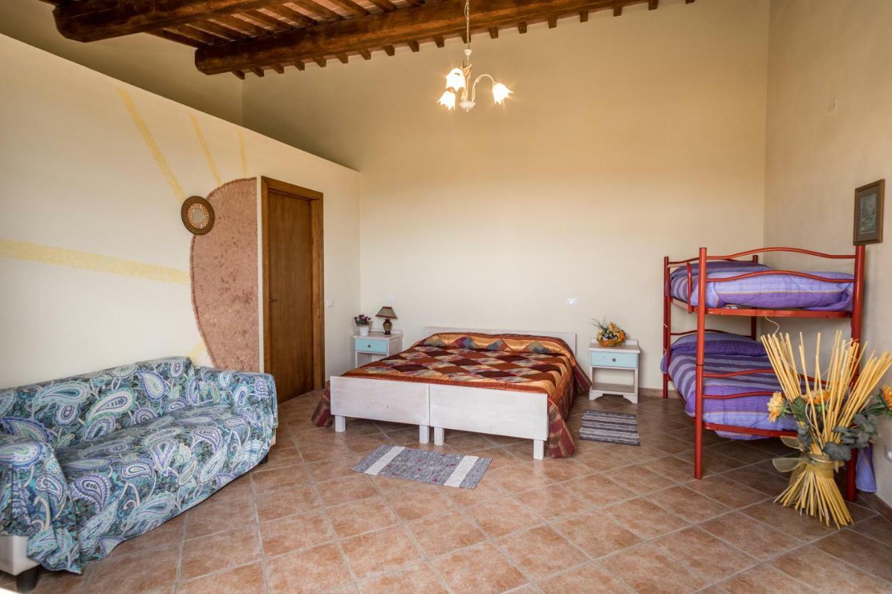 Agriturismo Il Canterino グアルディスタッロ エクステリア 写真