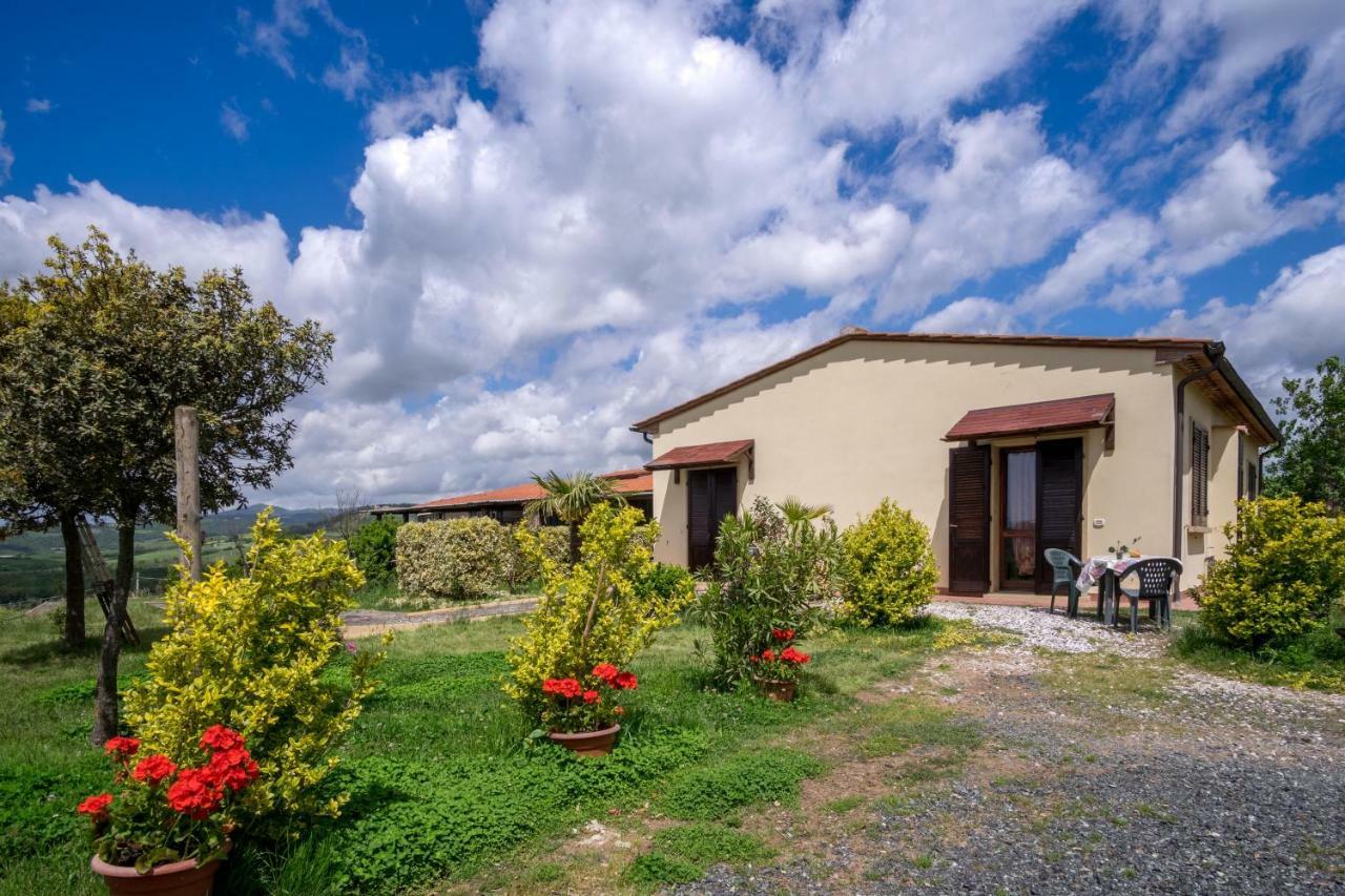 Agriturismo Il Canterino グアルディスタッロ エクステリア 写真