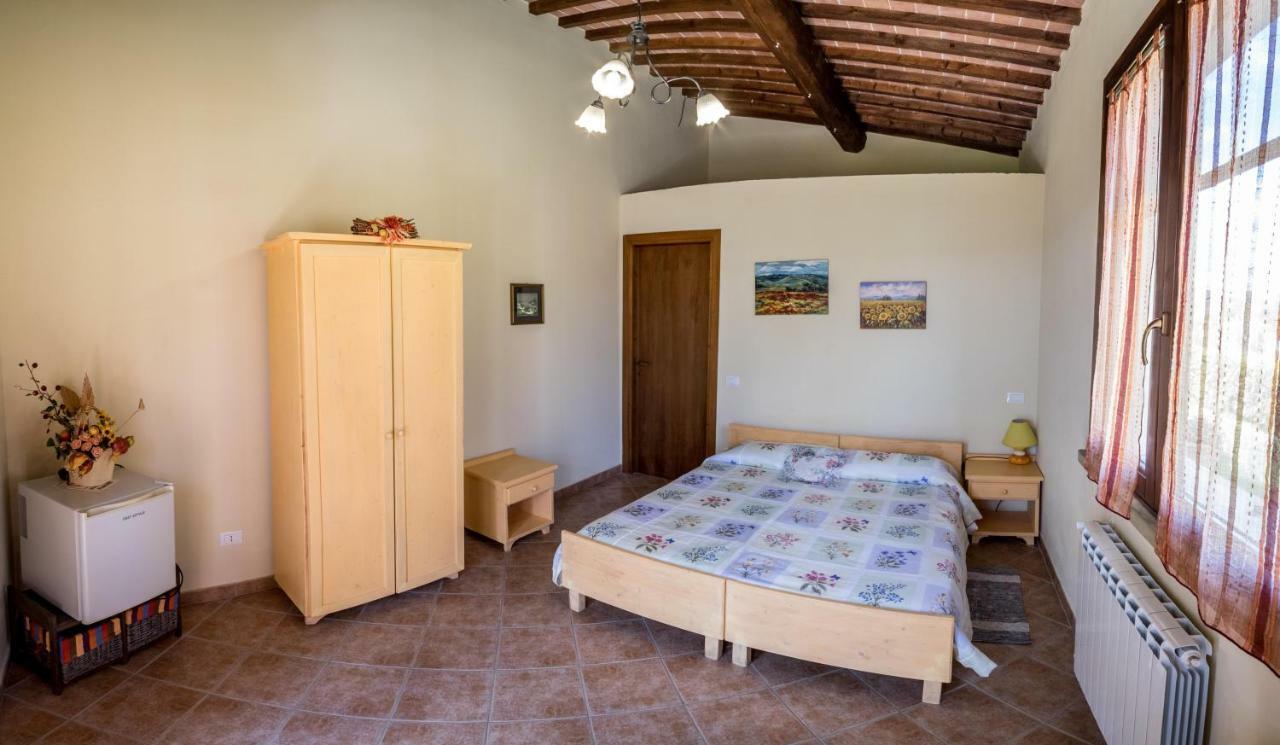 Agriturismo Il Canterino グアルディスタッロ エクステリア 写真