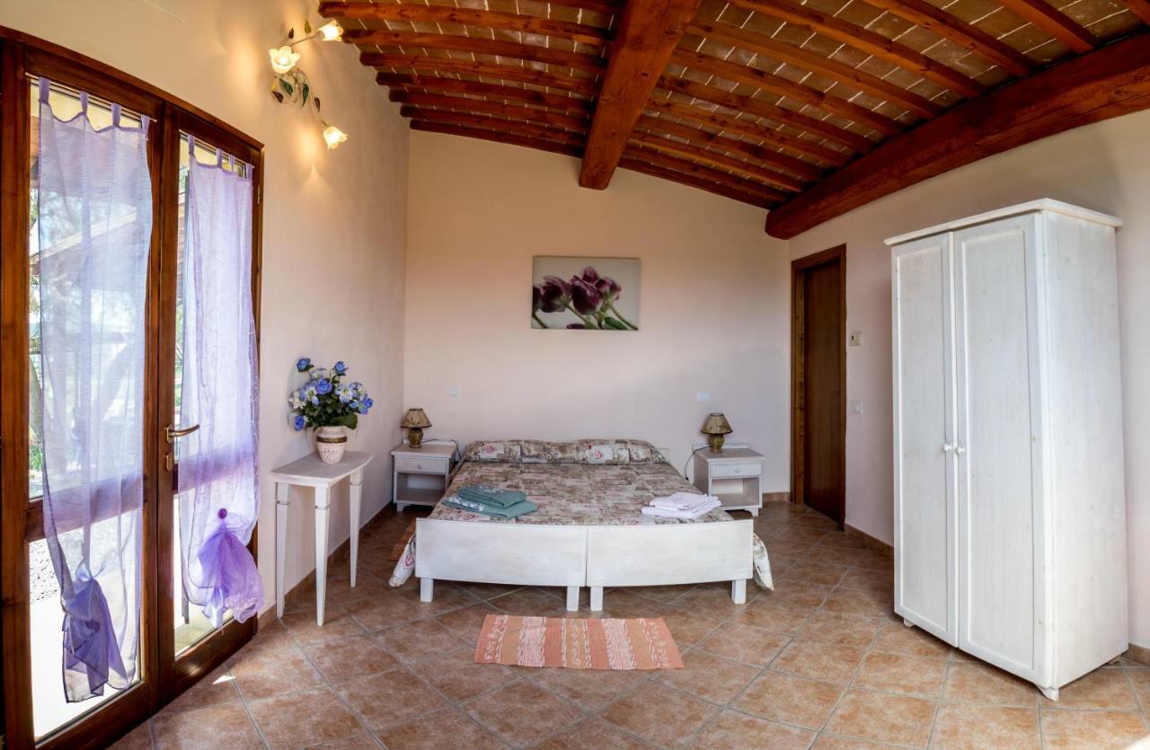 Agriturismo Il Canterino グアルディスタッロ エクステリア 写真